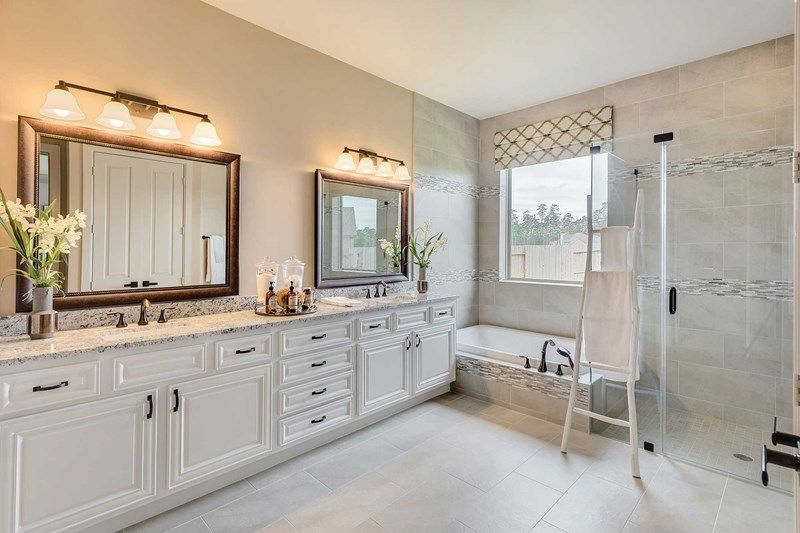 The Braum - Owner's Bath