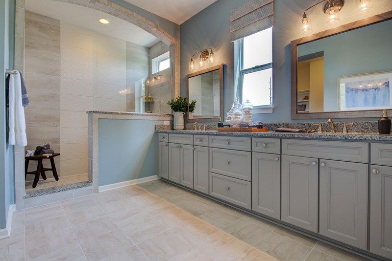 The Pendula - Owners Bath