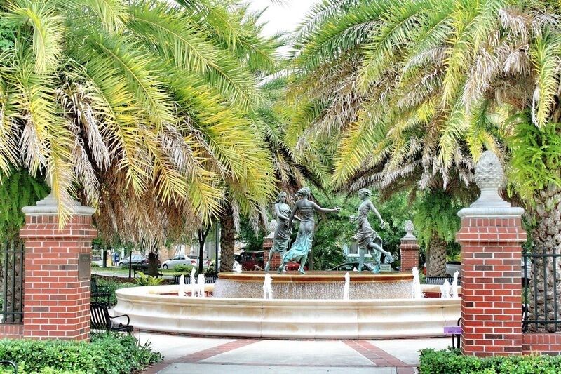 South Tampa - Central Living