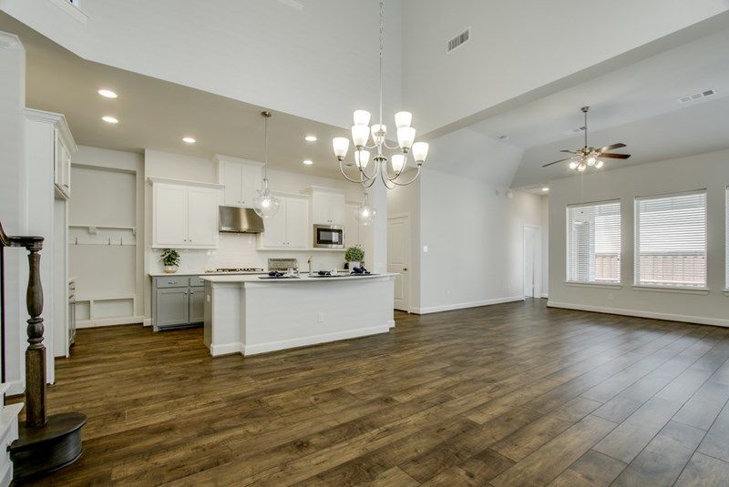 The Schofield - Dining