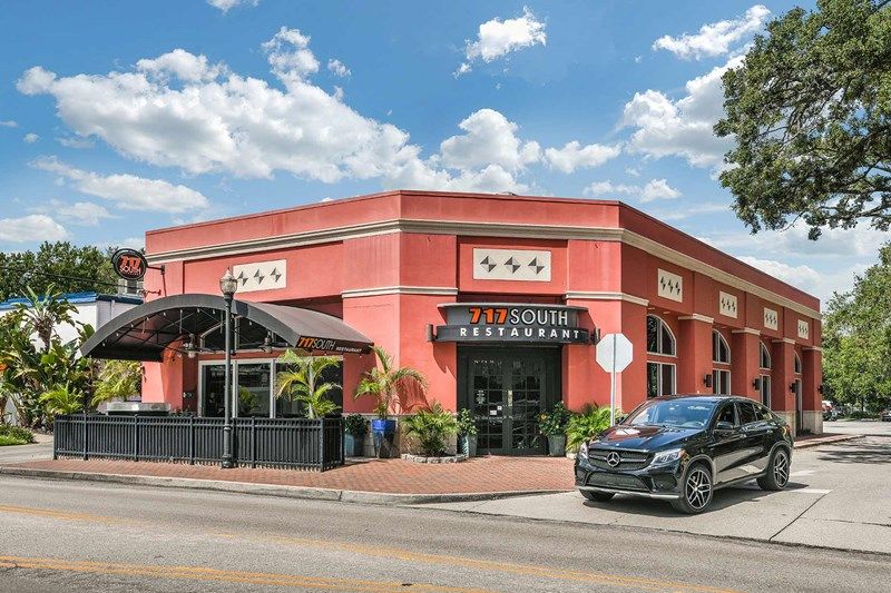 Central Living - Hyde Park Village