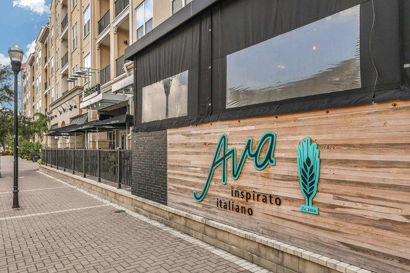 Central Living - Hyde Park Village