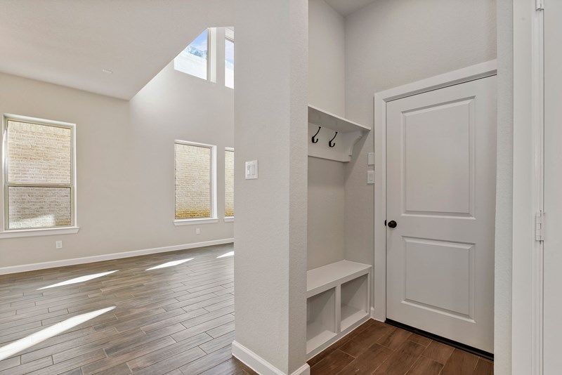 The Gunderson - Mudroom