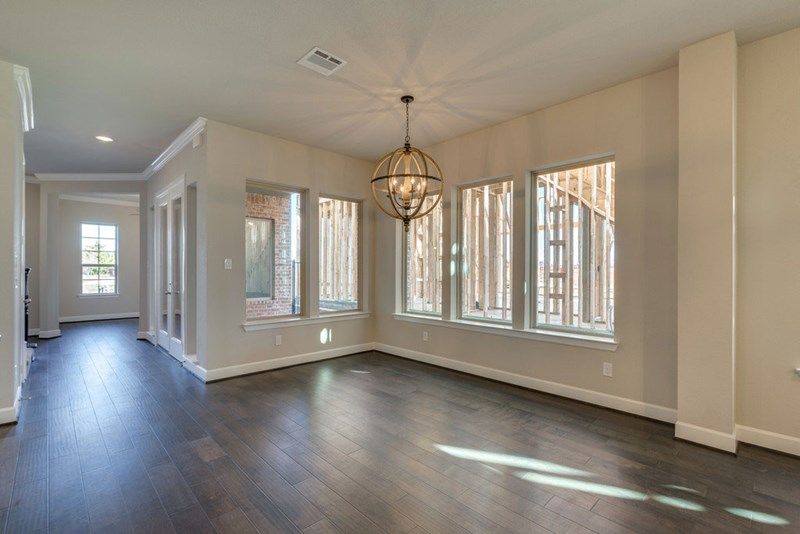 The Laurinda - Dining