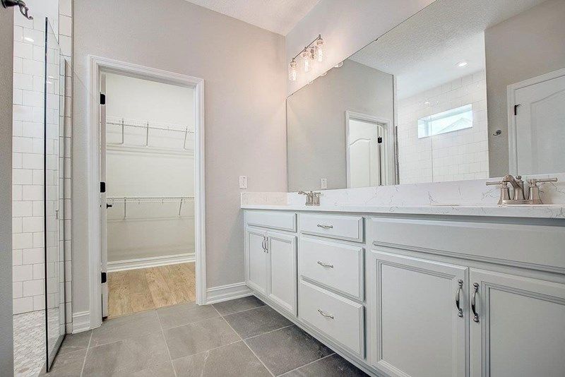 The Bluefish - Owners Bath