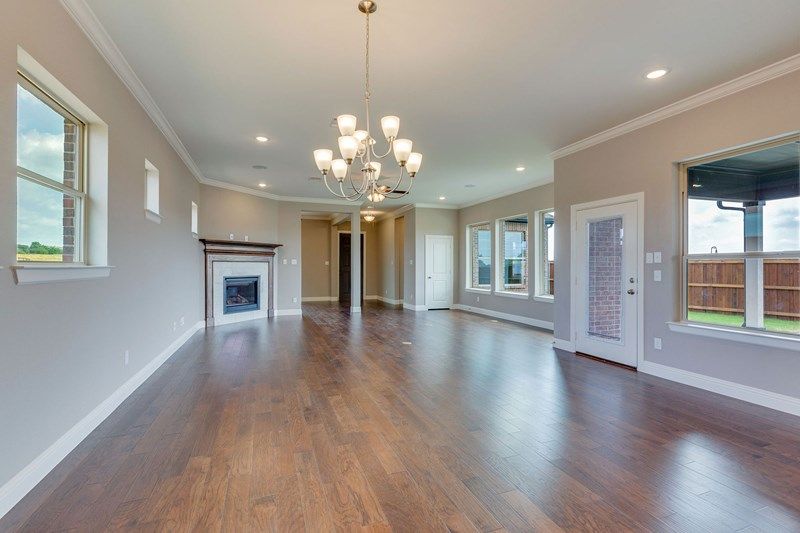 The Silverhall - Dining Room