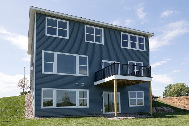 The Ontario - Exterior Rear