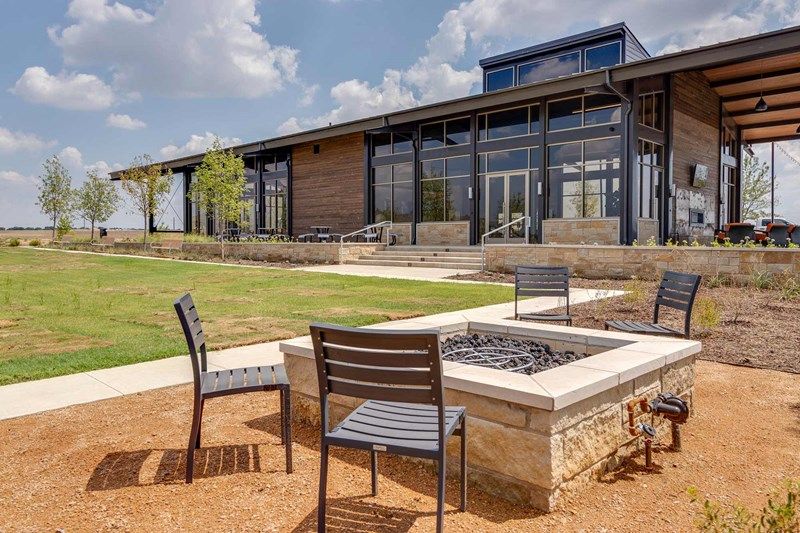 Tavolo Park - Amenity Center