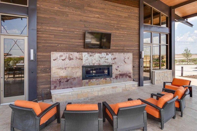 Tavolo Park - Amenity Center