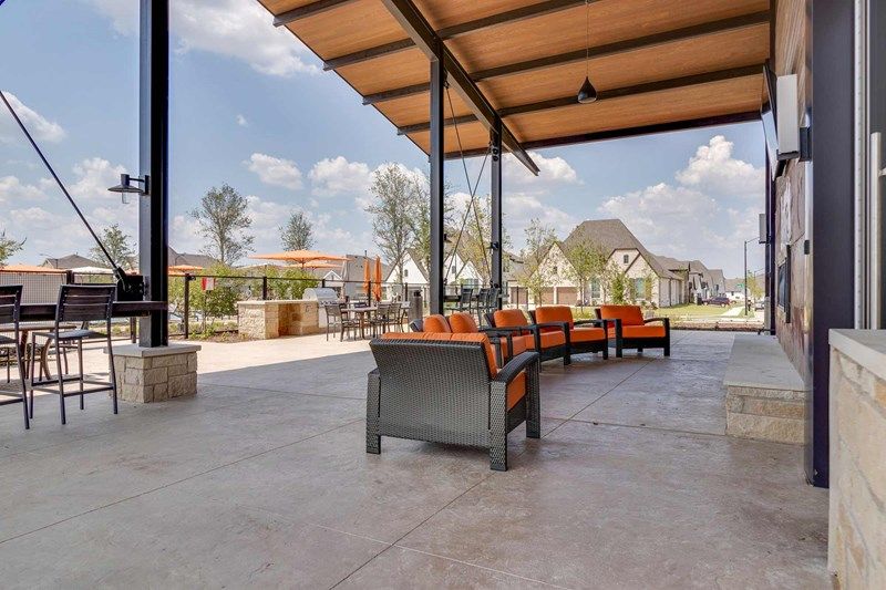 Tavolo Park - Amenity Center