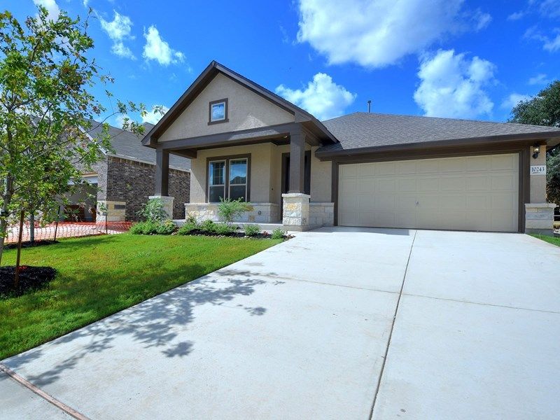 The Bluebonnet - G Exterior