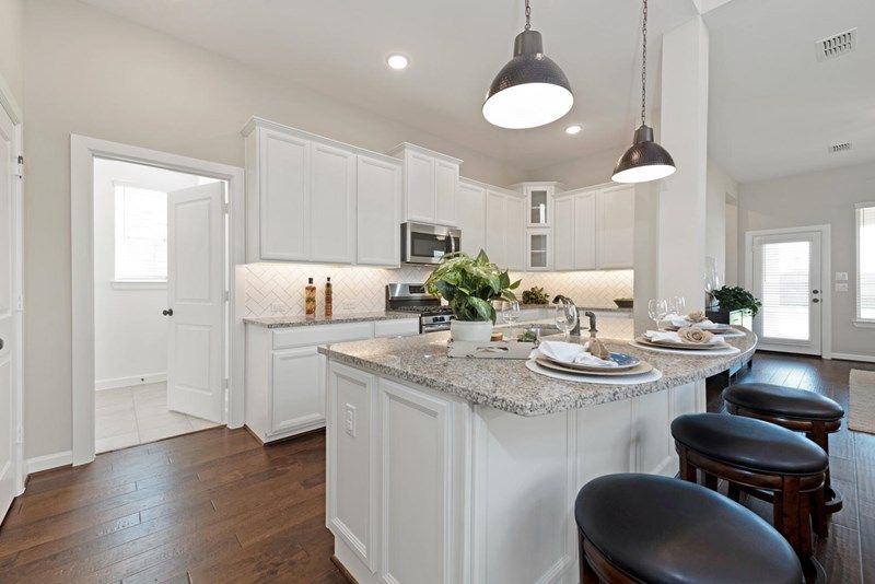 The Thomasville - Kitchen
