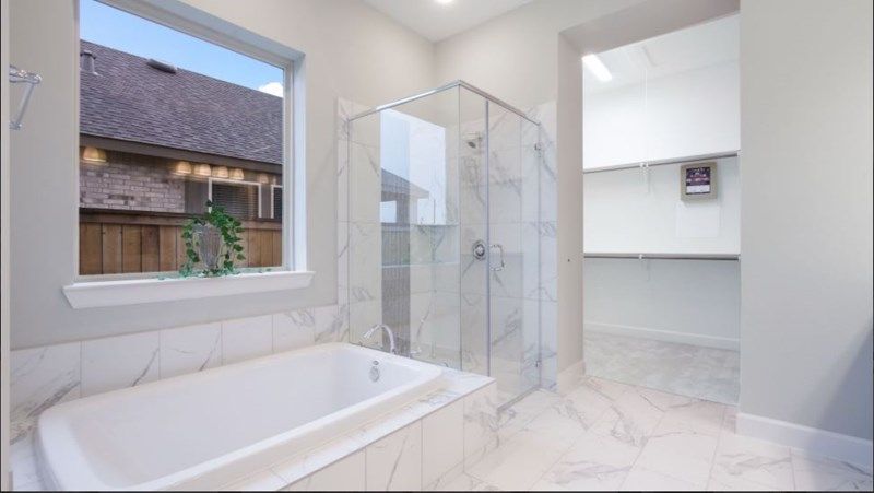 The Braden - Owner's Bath