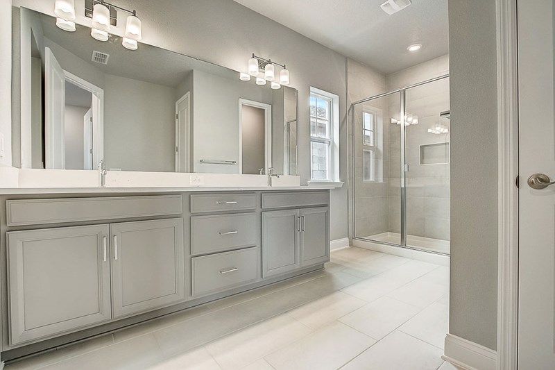The Seaback - Owner's Bath