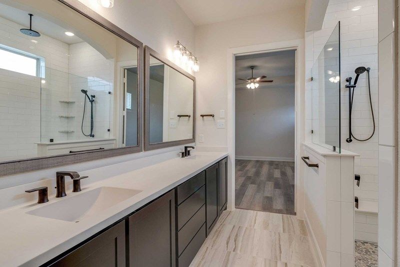 The Chasewood - Owner's Bath