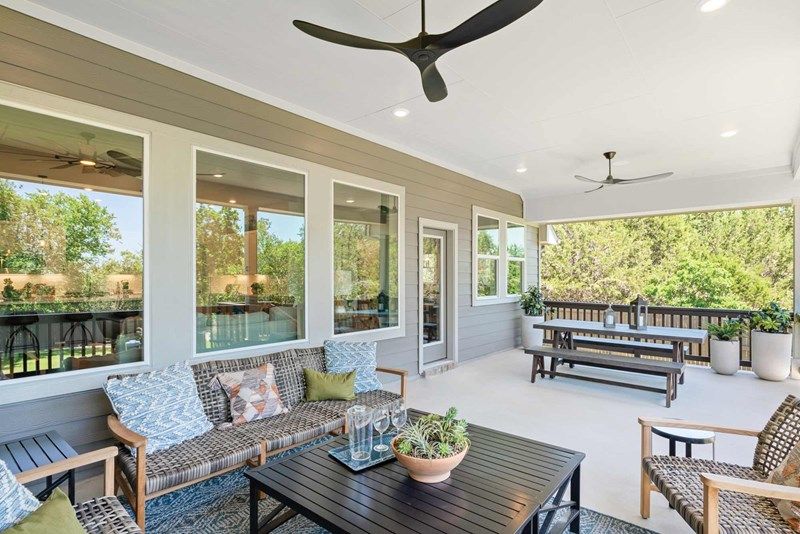 The Ridgegate - Outdoor Living