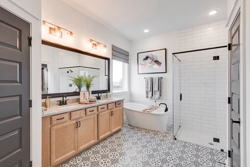 The Crowson - Owner's Bath