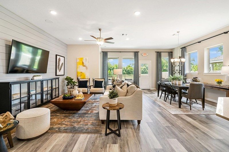 The Barnum - Living Room