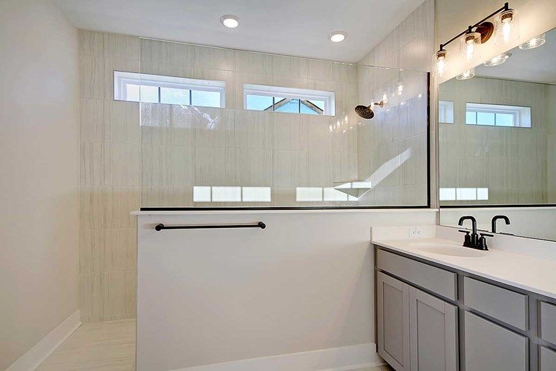 The Indigo - Owner's Bath