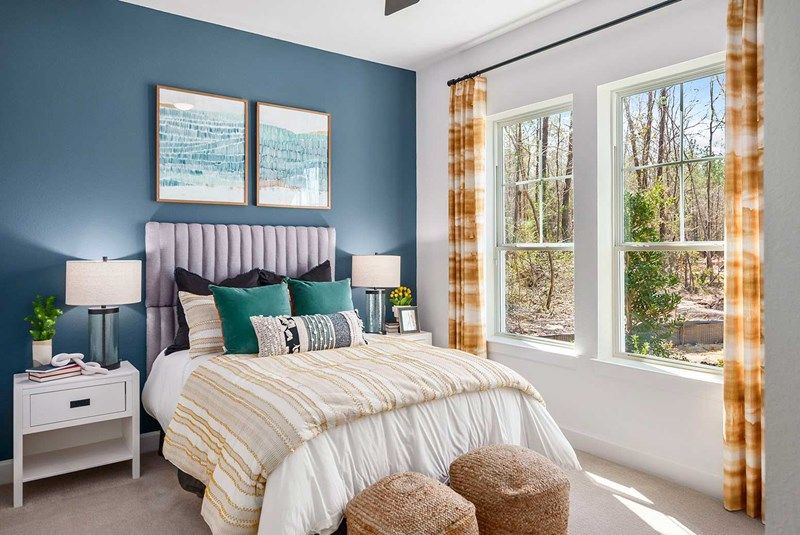 The Hanford - Bedroom