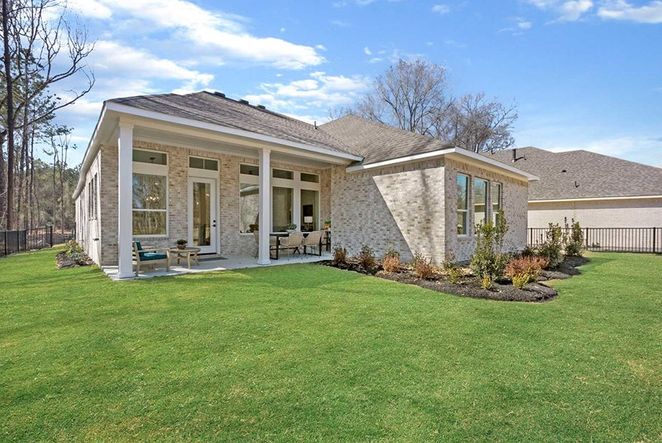 The Hanford - Exterior Rear