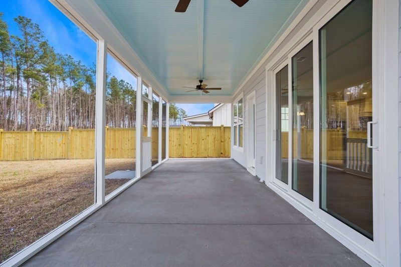The Ashberry - Porch