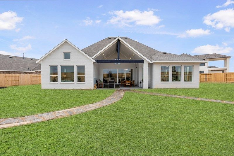 The Leeward - Covered Patio