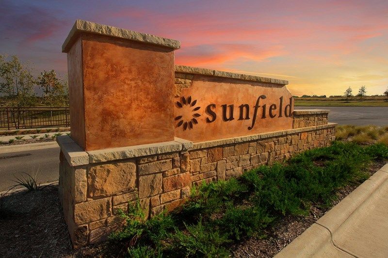 Sunfield - Monument
