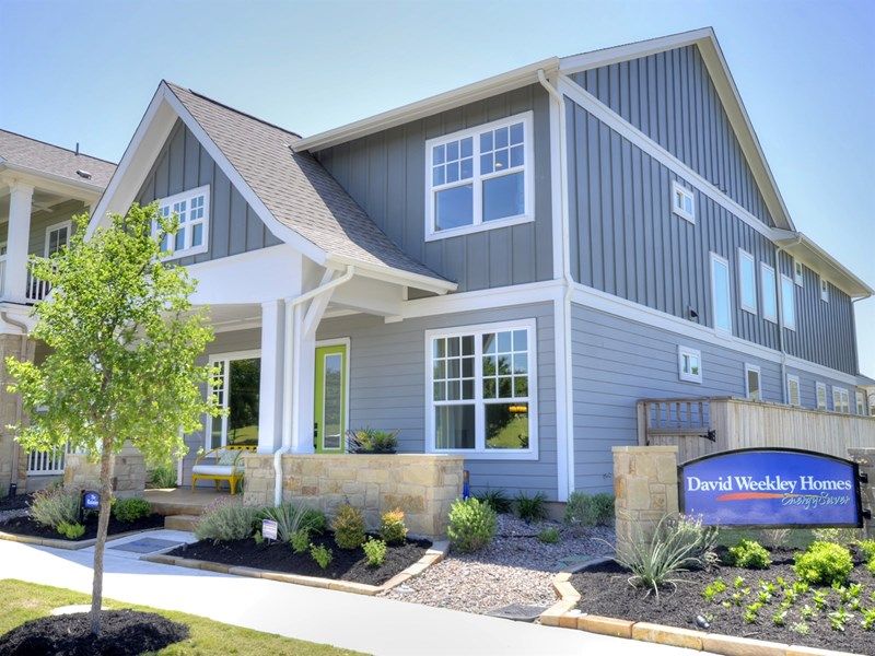 The Rainier - A Exterior