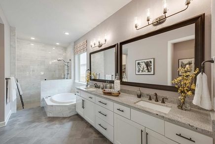 The Pinto - Owner's Bath