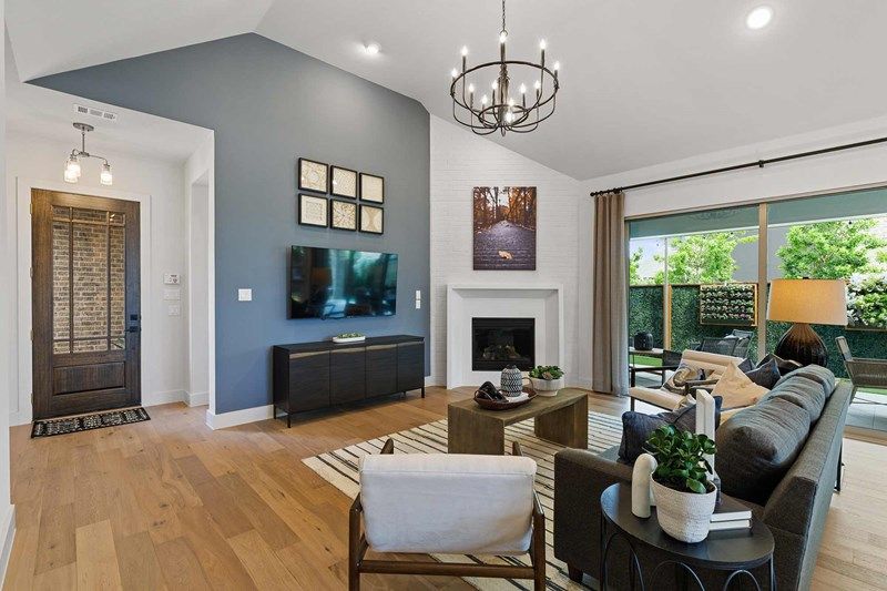 The Indiana - Family Room