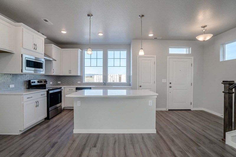 The Miramar - Kitchen