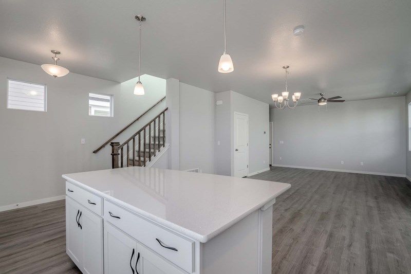 The Miramar - Dining Room