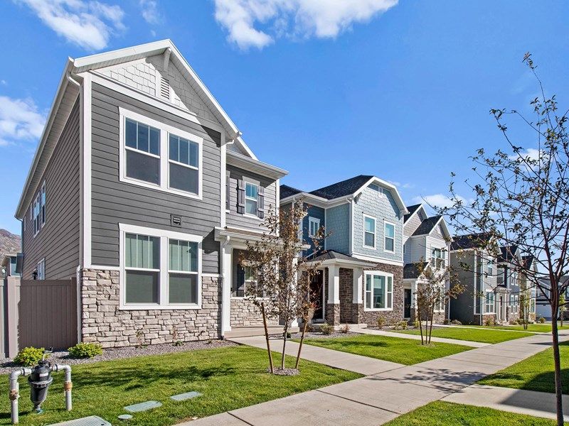 Ridgeview Streetscape