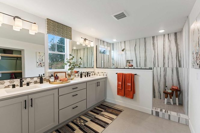 The Finlay - Owner's Bath