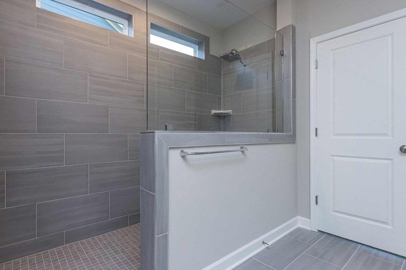 The Buckhorn - Owner's Bath