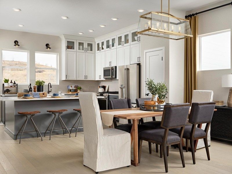 The Cherry Oak - Dining Room