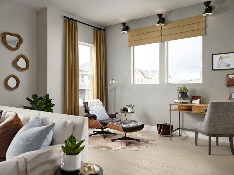 The Cherry Oak - Living Room