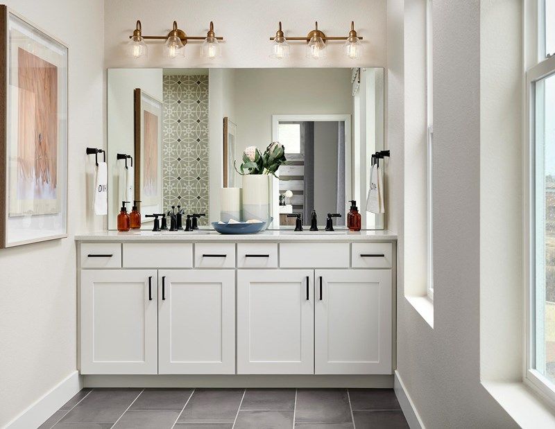 The Cherry Oak - Owner's Bath