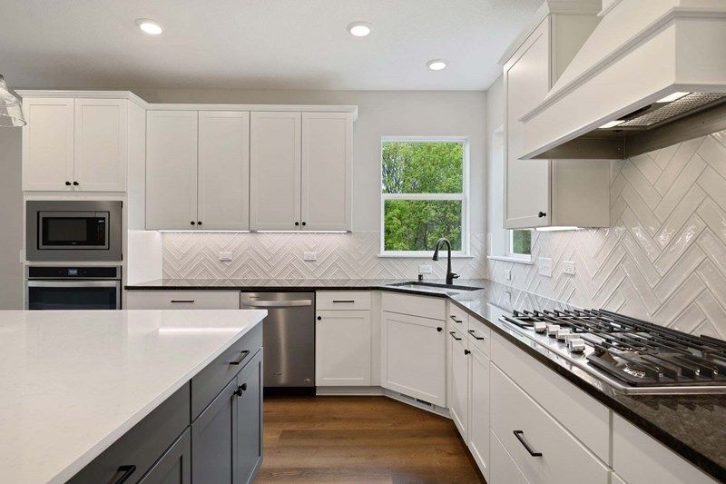 The Erie - Kitchen
