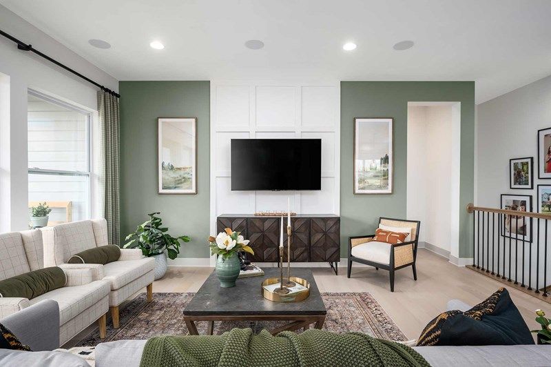 The Paddock - Family Room