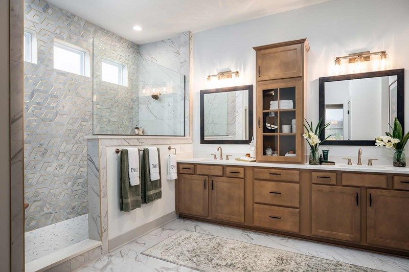 The Paddock - Owner's Bath