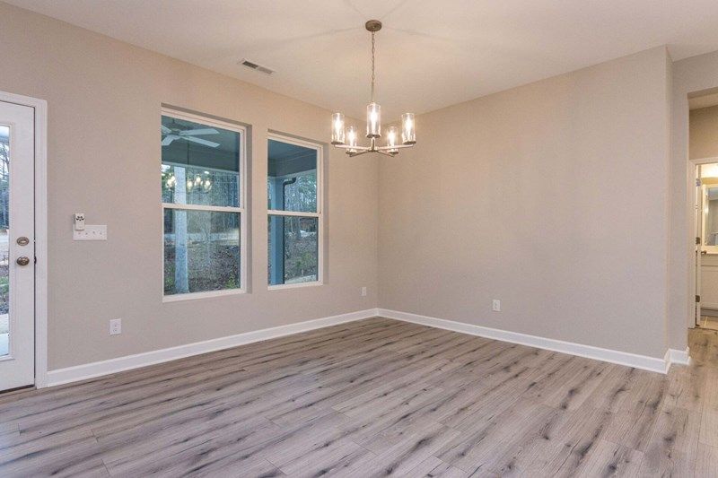 The Kinton - Dining Room