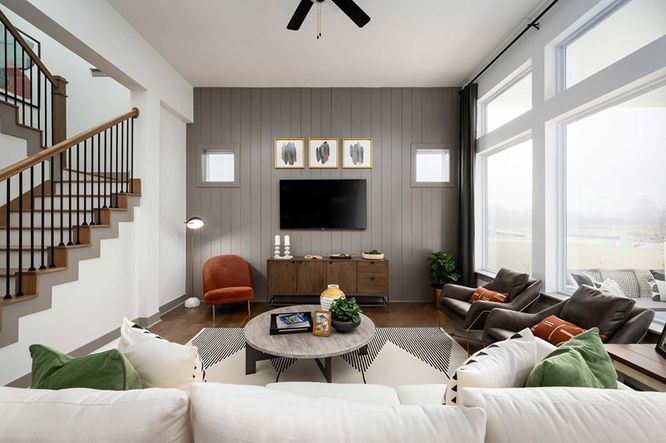 The Independence - Family Room