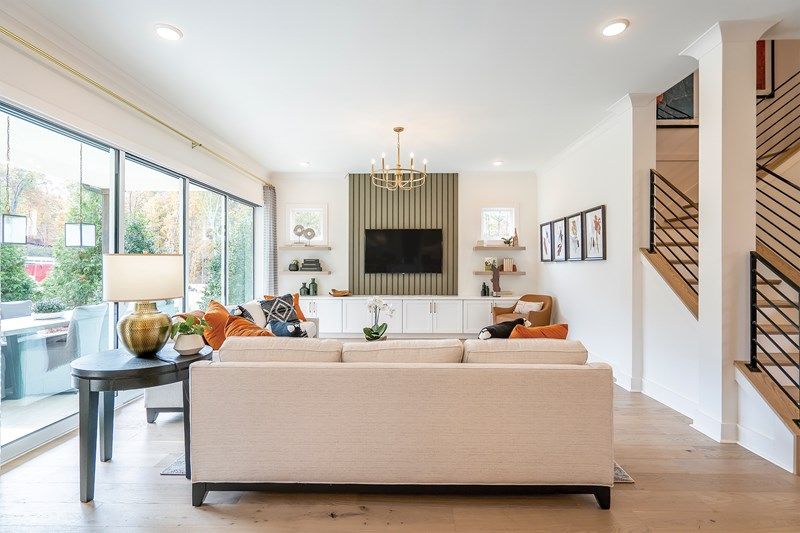 The Cobbstone - Living Room