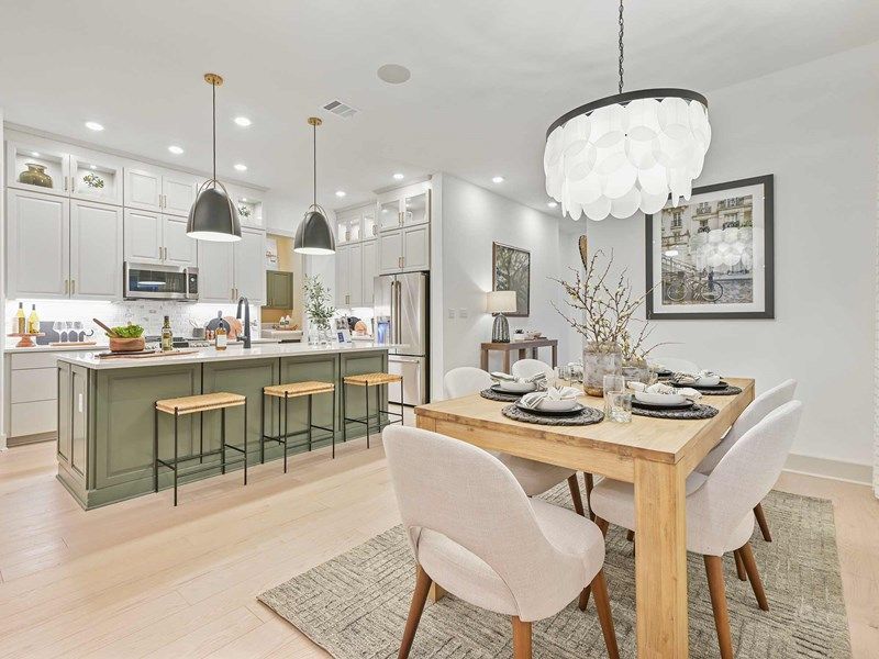 The Panhandle - Dining