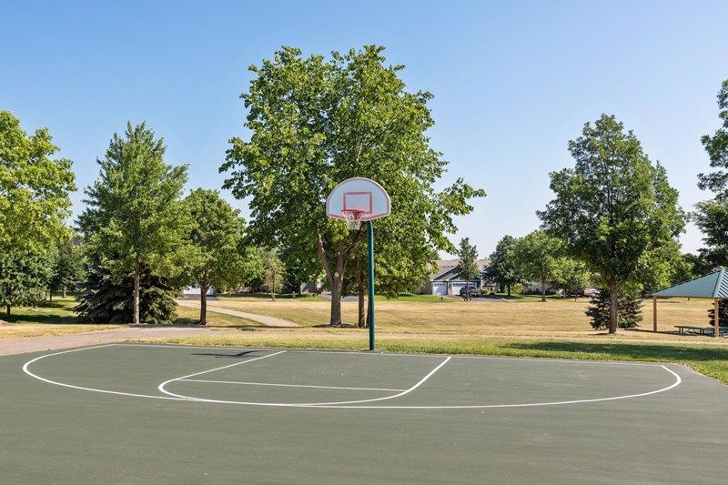Amber Fields - Baseketball Court
