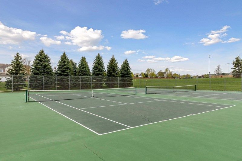 Amber Fields - Tennis Courts