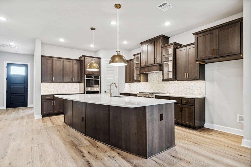 The Farnsworth - Kitchen