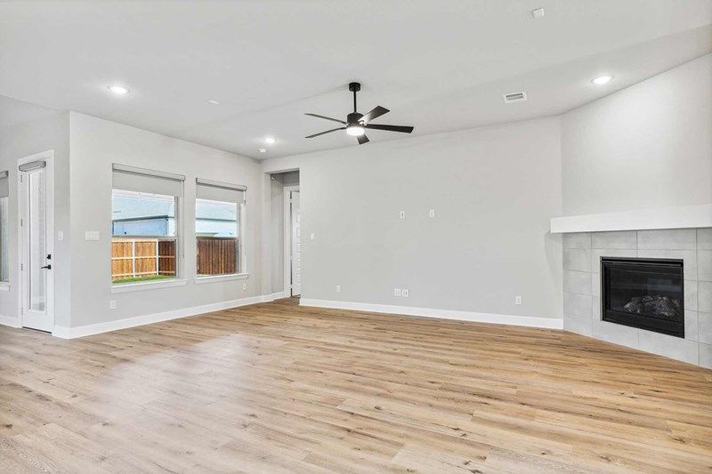 The Farnsworth - Family Room